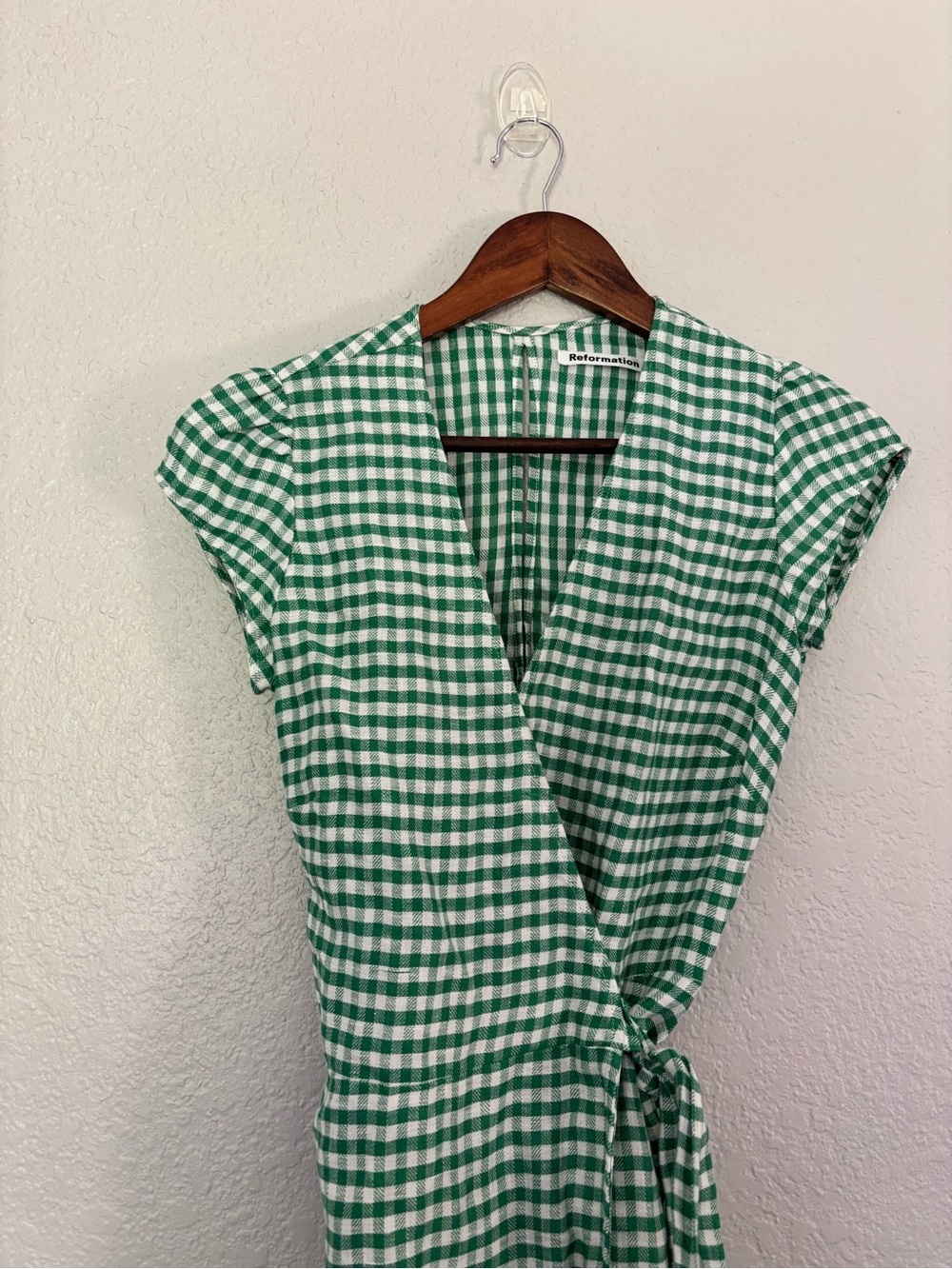 Reformation Rodin Linen Wrap Mini Dress in Green Gingham - Picture 5 of 10